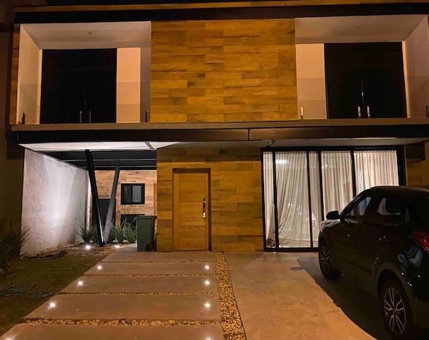 Listing in Xangri-Lá