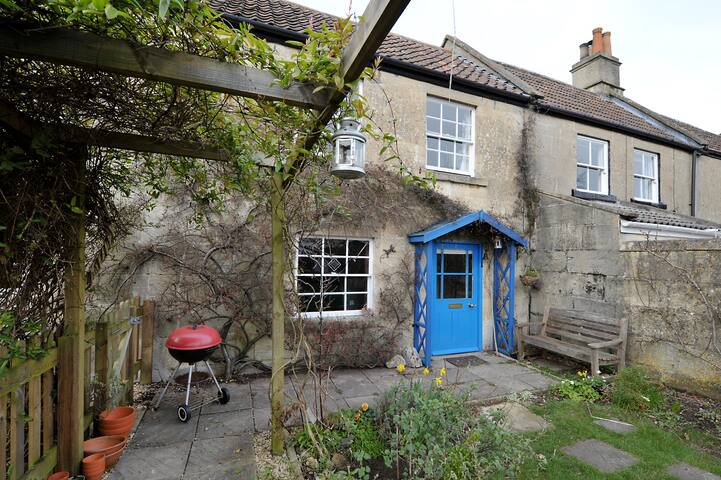 Cute Cottage In Bath Cottages For Rent In Bath United Kingdom