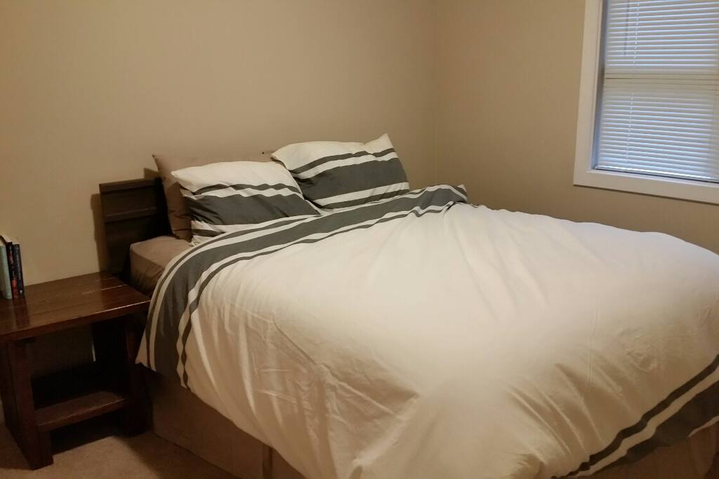 Queen been in master bedroom