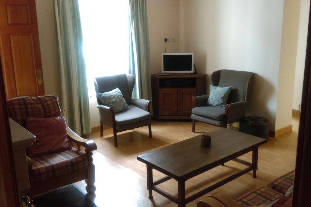 living room.