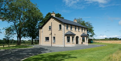 Knocknahinch, Giants Causeway