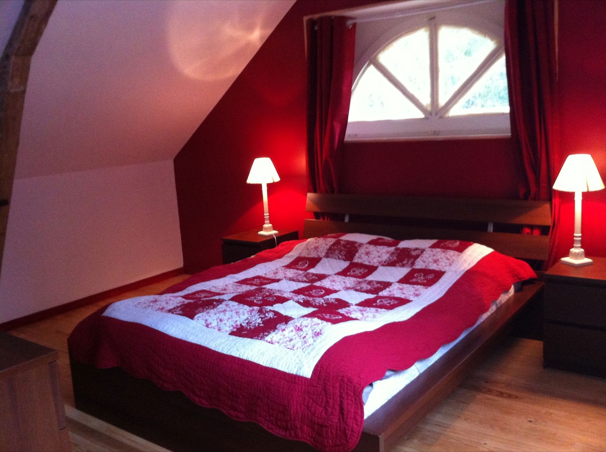 ห้องสีแดงของคอทเทจ