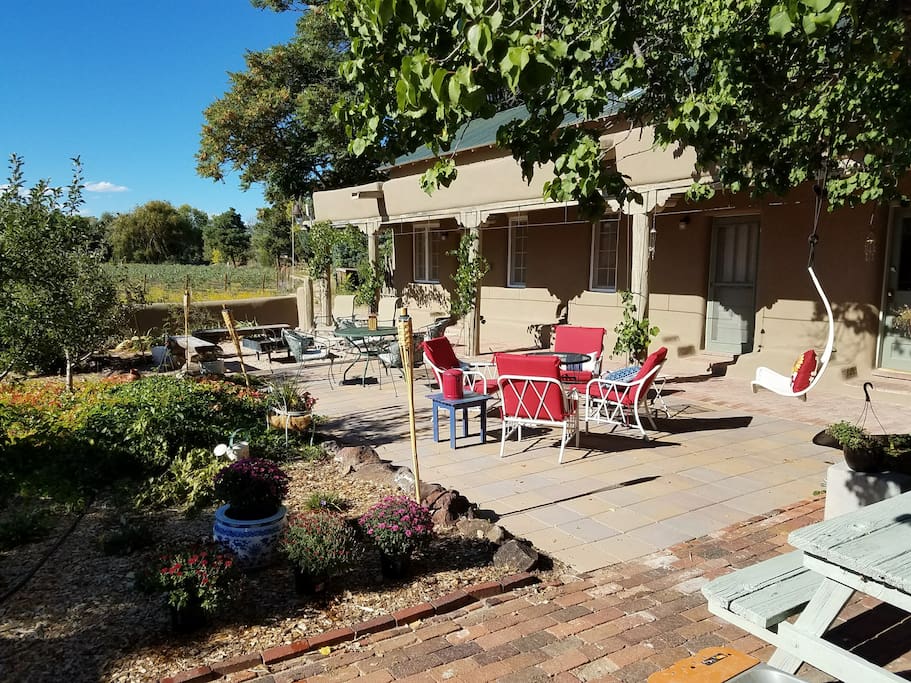 Manzana Patio & Firepit