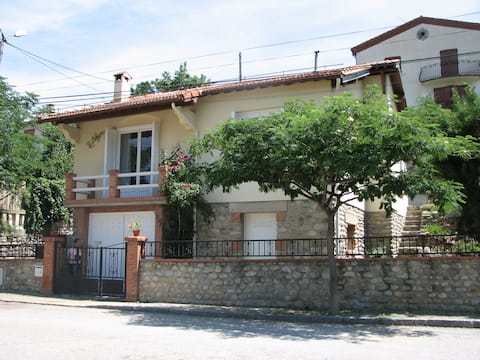 Villa at the foot of Canigou 
Peaceful Oasis