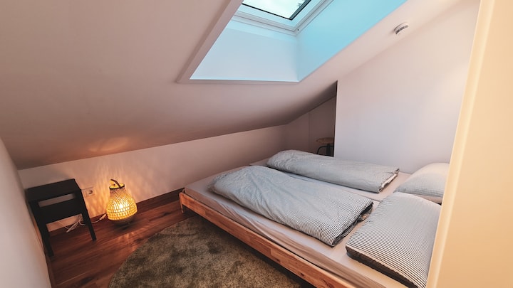 Детска спалня на горния етаж