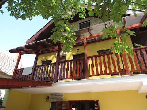 Bazsi Apartman-emelet (duplex apartman)