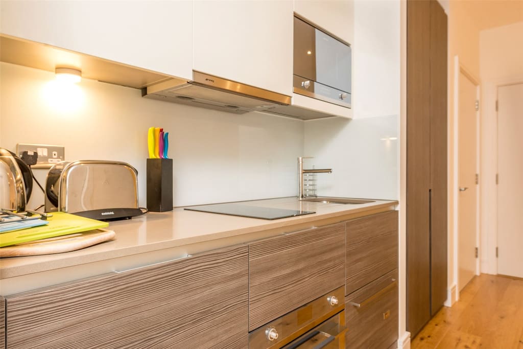 Kitchen with Microwave & Oven