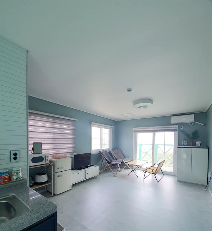 Ambienti i dhomës së gjumit