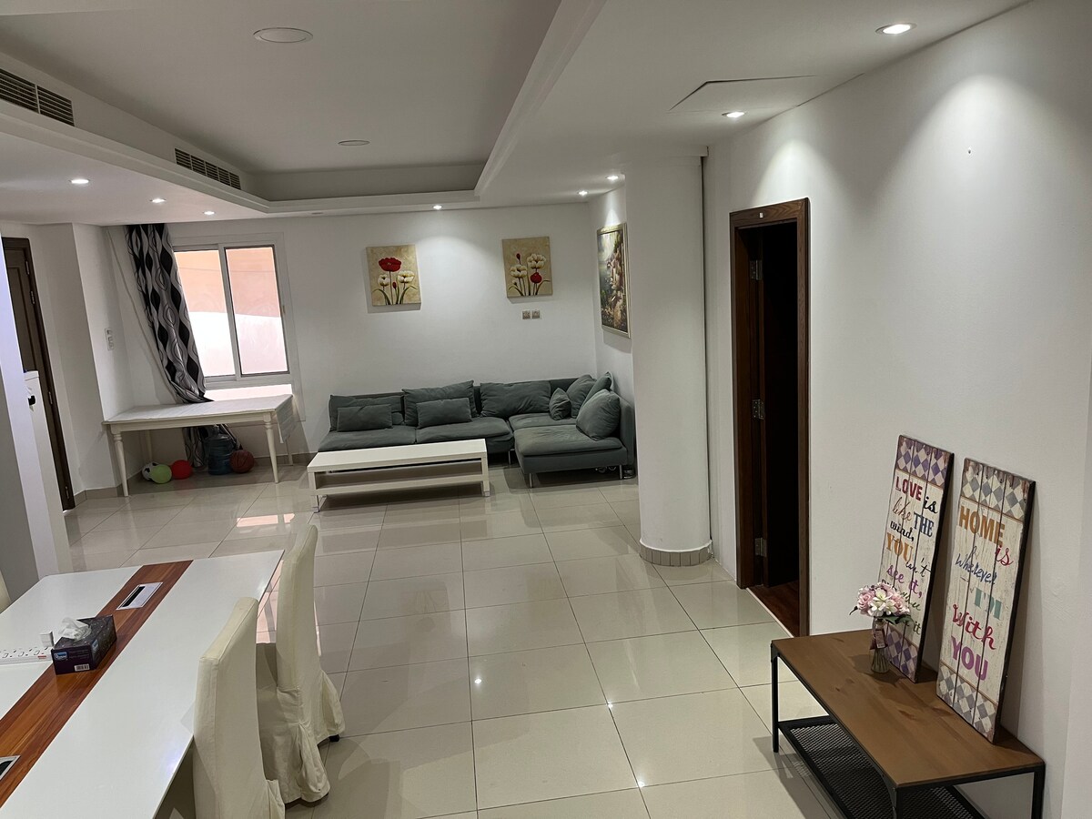 Popular Airbnb listing: Nice for family gathering detached 7BR villa in Wadi Al Safa 3