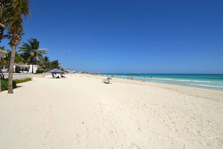 Wonderful 1 BR. 2 MIN. to the beach