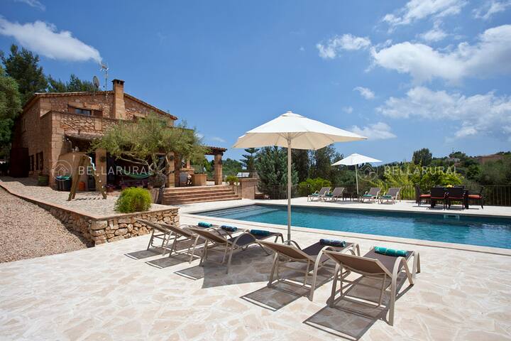 Finca Tortova, close to beaches and Manacor town gallery image 2