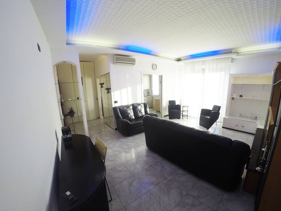 Ingresso e salone