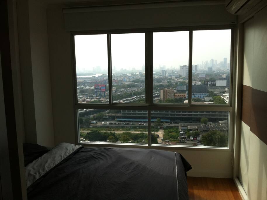 Room with a nice Bangkok Sky View