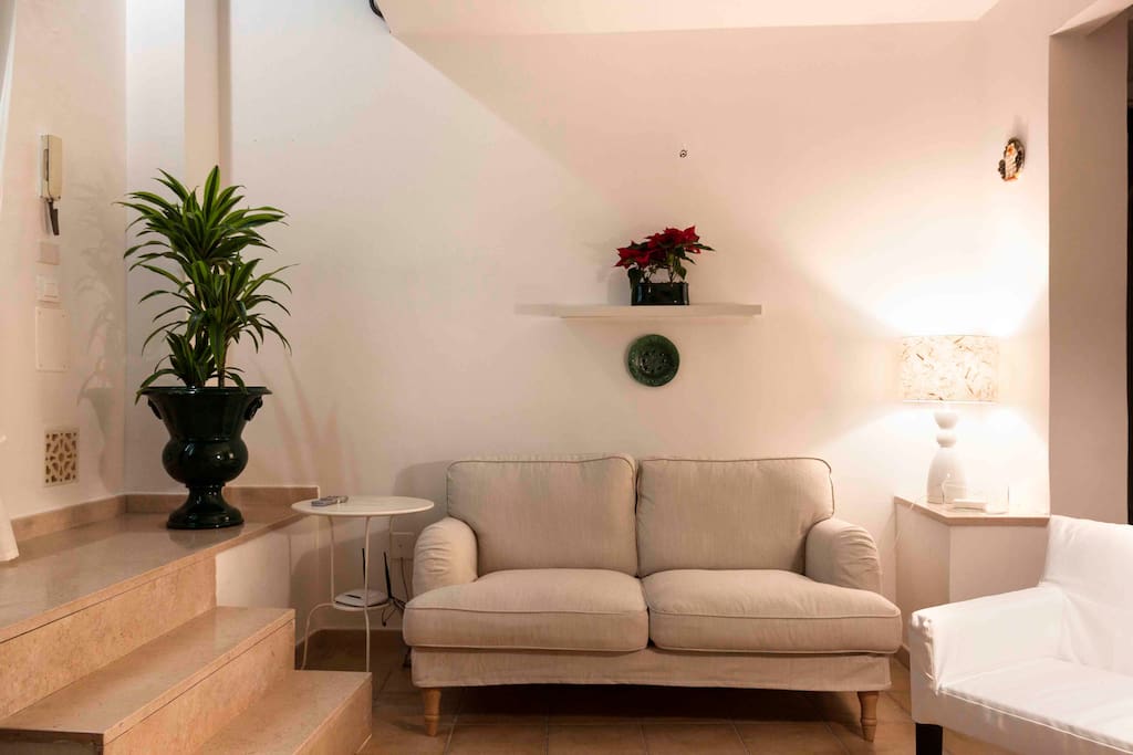 Salotto/Sitting-room