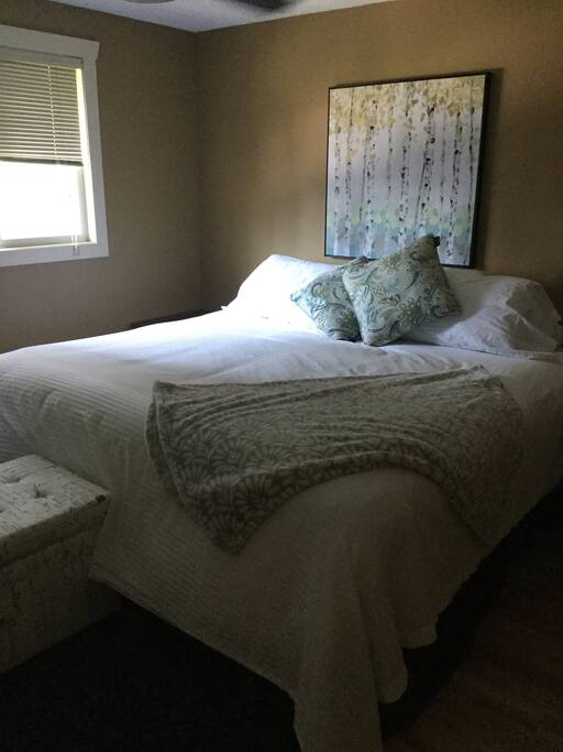 King Birch Room