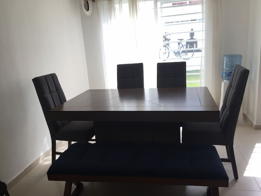 Cómodo comedor para compartir los alimentos
