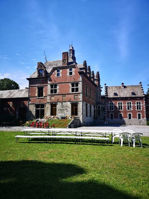 Chateau de Tihange (New part of the Castle)