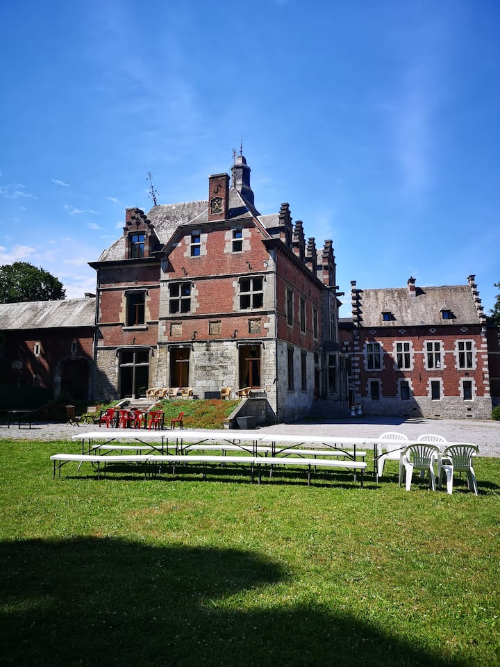 Chateau de Tihange (New part of the Castle)