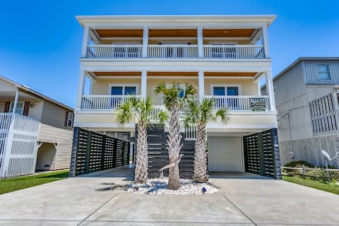 Beach Please - Channel home 2.5 blocks from beach!