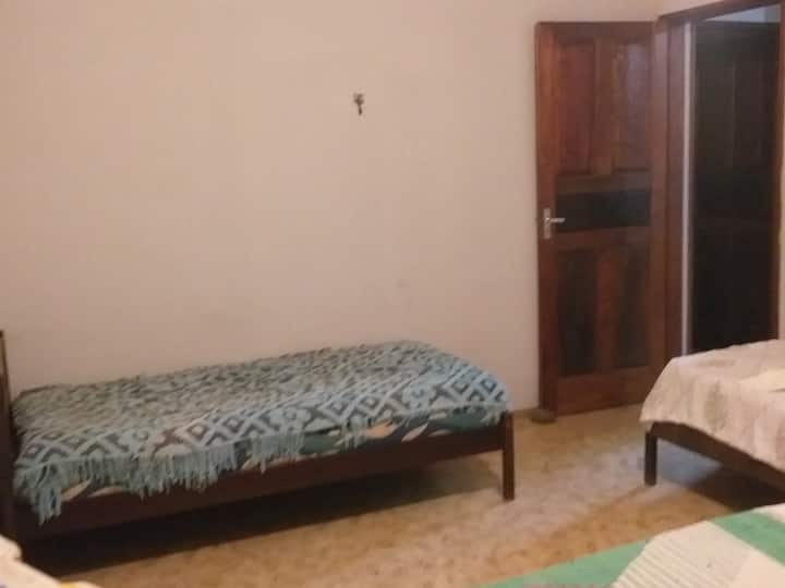 საძინებელი 2