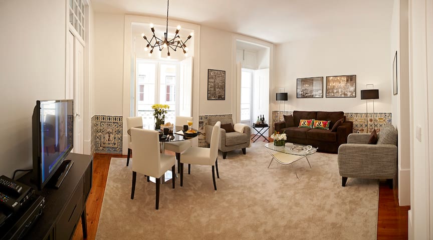 Correeiros 28 – 2 Bedrooms Apartment