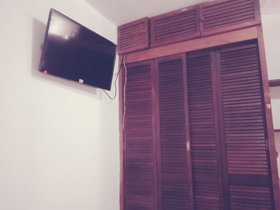 TV in room 1