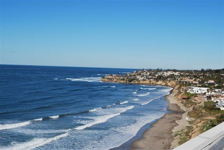 Awesome Oceanfront 2 BR in Pacific Beach!- 508 gallery image 5