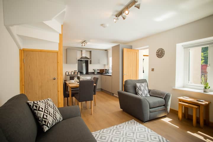 Hazeldene Cottage Is In The Perfect Location - Gloucestershire