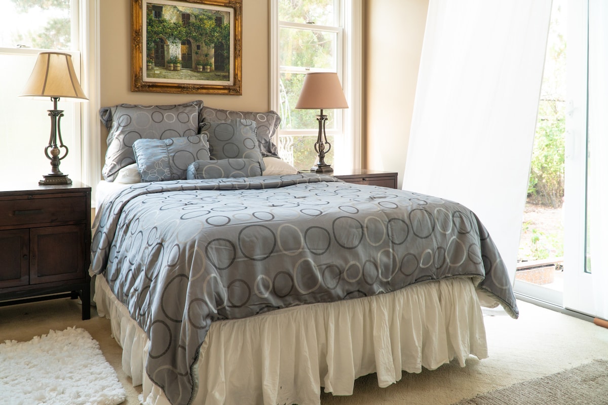 Chumba cha kulala cha ukubwa wa malkia 