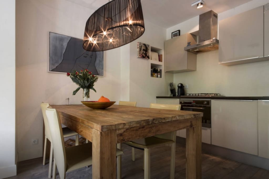 Wooden table open kitchen with dishwasher + nespresso coffee. I always leave some cups & thea