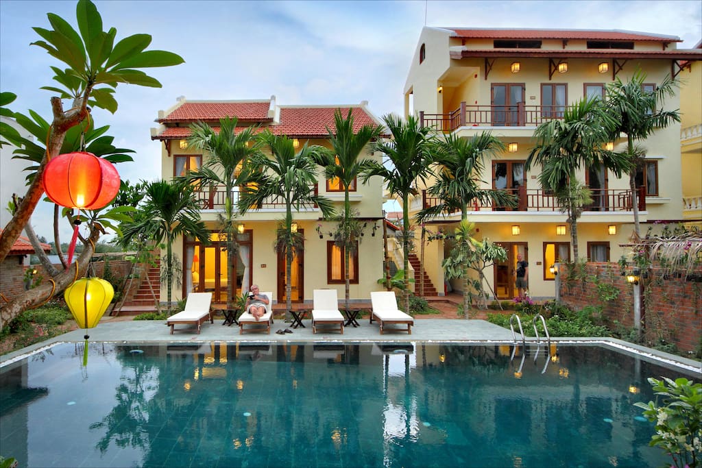 Outdoor pool Villa Orchid Garden Riverside