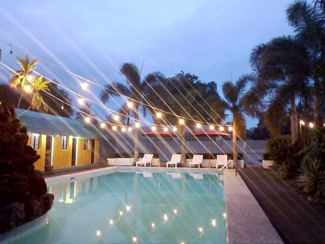 Solar Lightning and Lightning Protection: Four Seasons Courtyard Solar