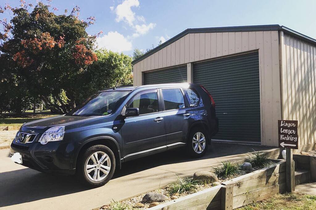 Please park in front of the garage only! Rather than parking on the grass. No access to the garage.