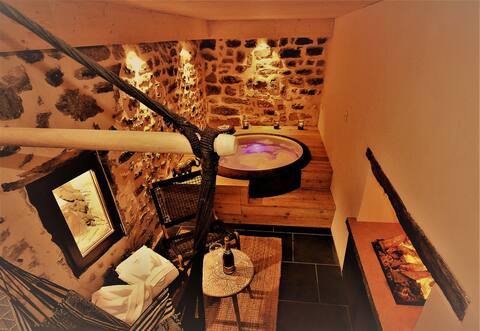 Au Vingtain, Apartment & Spa atypical near Lyon