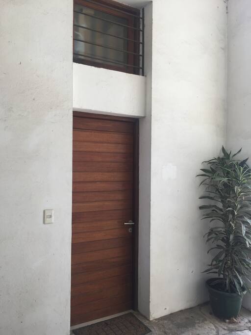 puerta de acceso al duplex