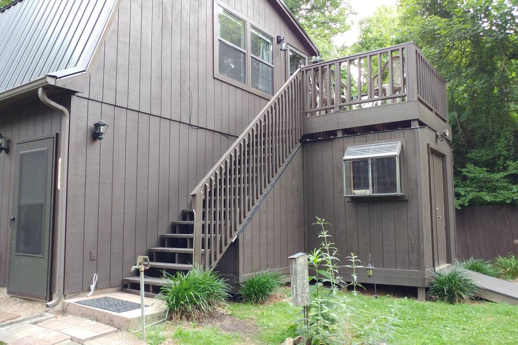 Butterfly Barn House Private entrance