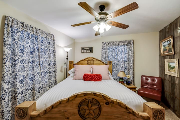 Entire upstairs suite at Historic Schoolhouse.