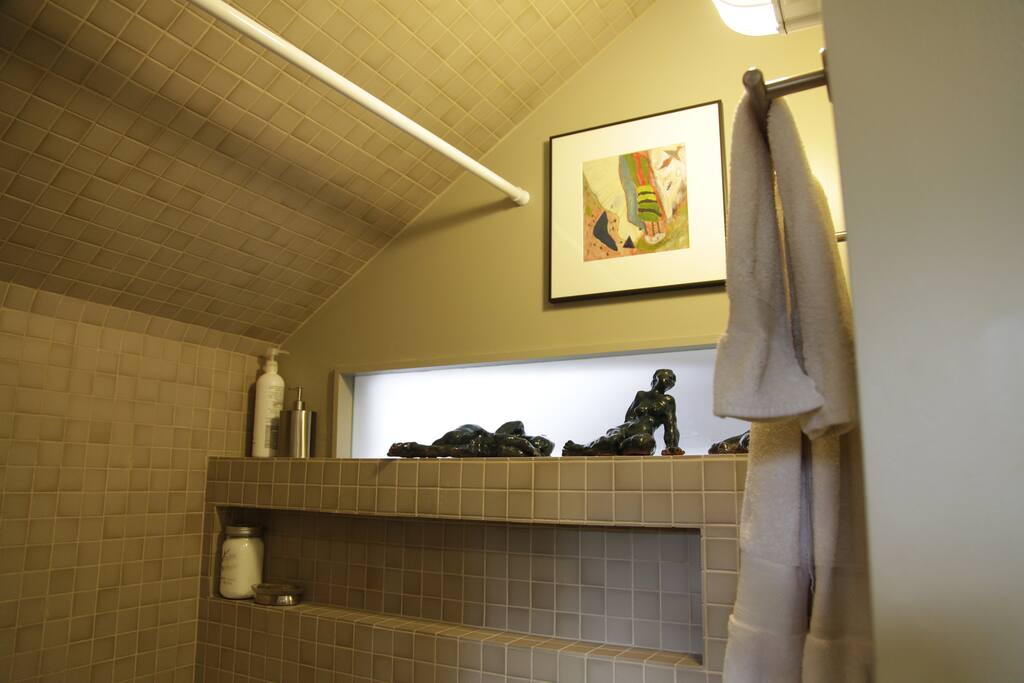 Second Floor Bath