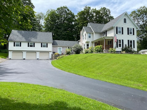 2 bedroom apartment in peaceful country setting