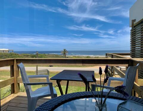 Successful Airbnb property: Apart for two in Playa Anaconda. Casa del Mar in Rocha