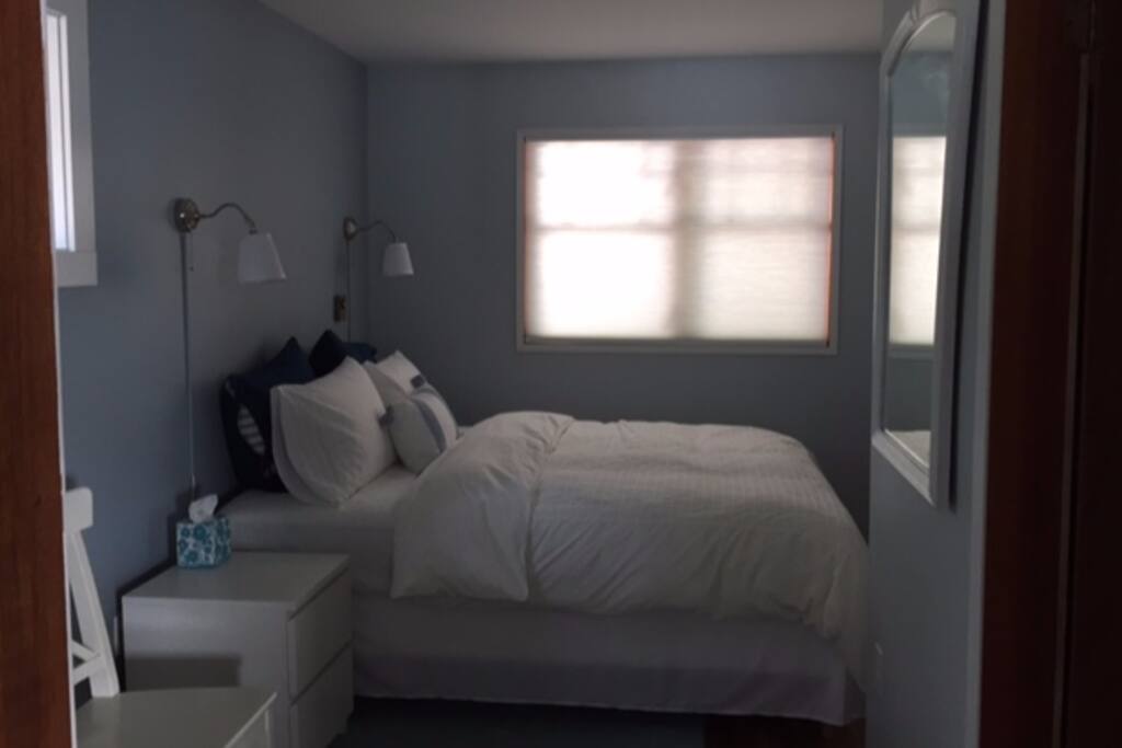 Cabin bedroom