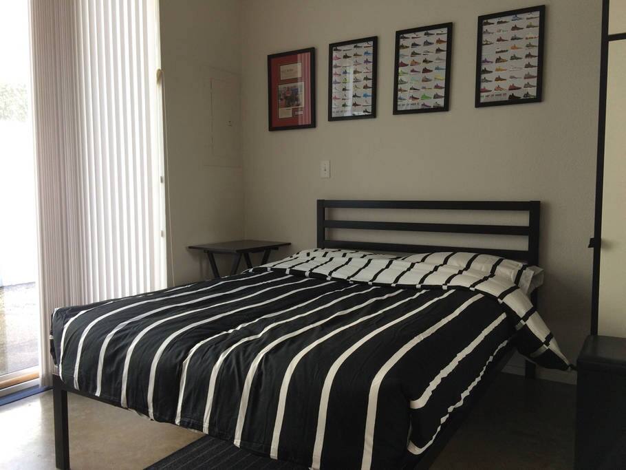 Full Size Bed