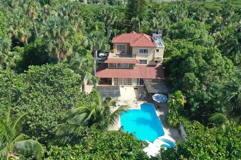 Villa Palmar de Ocoa , cook
