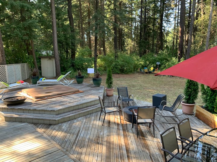 Getaway Cabin Heart of the Cascades Cle Elum, WA Cabins for Rent in