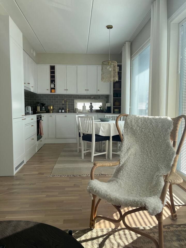 Beautiful 2-bedroom flat close to everything