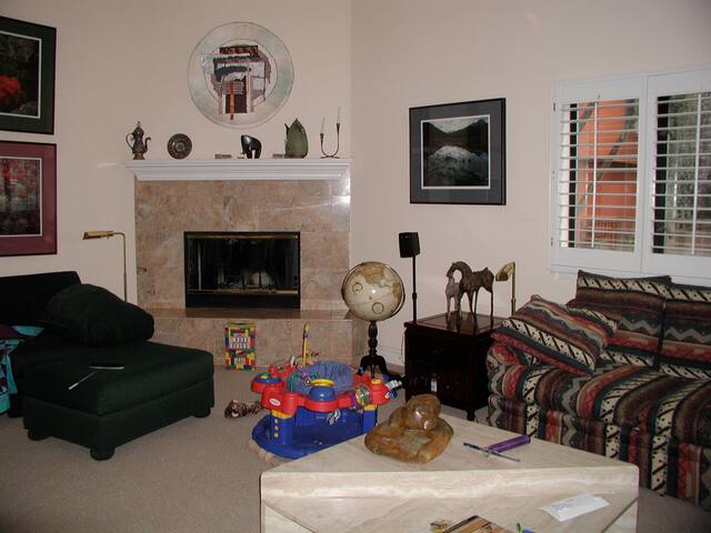 Home in Montclair, Oakland Hills gallery image 2