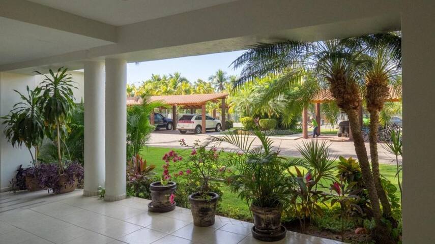 Peaceful Paradise In El Tigre Golf Country Club Condominiums