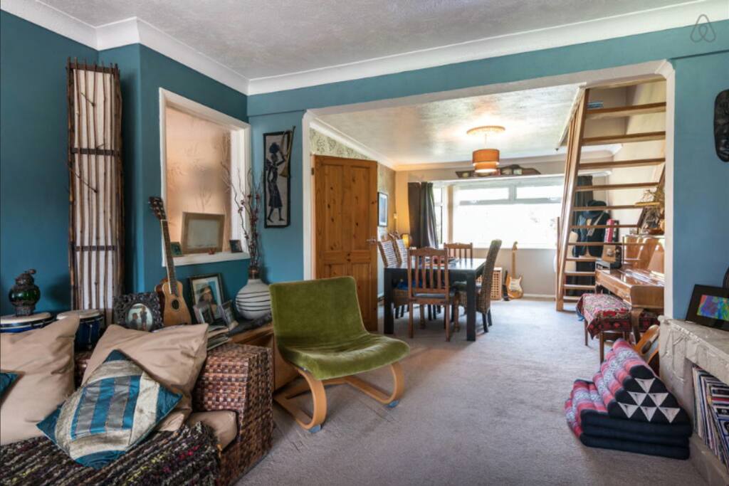 LIving room/Dining room