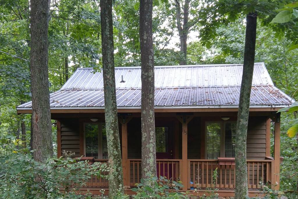 chester gap singles 128 seminole rd is a house in chester gap, va 22623 this 918 square foot house sits on a 065 acre lot and features 1 bedroom and 1 bathroom this house has been listed on redfin since. chester gap singles 128 seminole rd is a house in chester gap, va 22623 this 918 square foot house sits on a 065 acre lot and features 1 bedroom and 1 bathroom this house has been listed on redfin since.