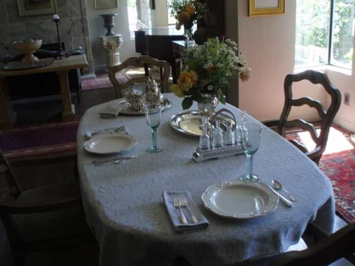 Waterfront Skagit Bay Home Houses for Rent in La Conner, Washington